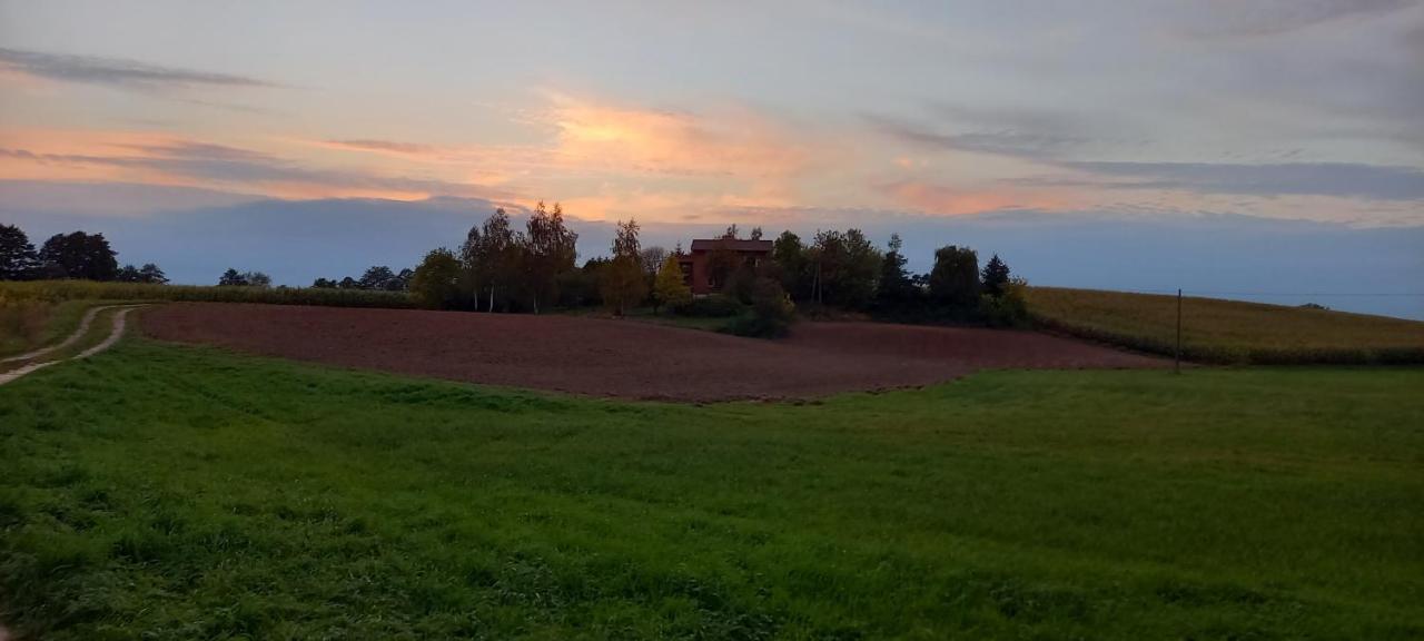 Lakorz Dom Goscinny Lerka - 240 M2 Mazury Jeziora Lasy מראה חיצוני תמונה
