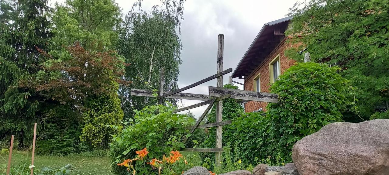 Lakorz Dom Goscinny Lerka - 240 M2 Mazury Jeziora Lasy מראה חיצוני תמונה