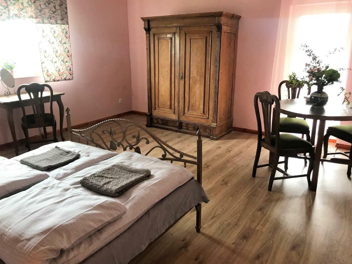 Lakorz Dom Goscinny Lerka - 240 M2 Mazury Jeziora Lasy מראה חיצוני תמונה